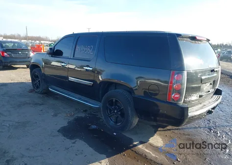 2007 GMC Yukon Xl 1500 Denali z USA, uszkodzony, nr VIN 1GKFK66897J389900